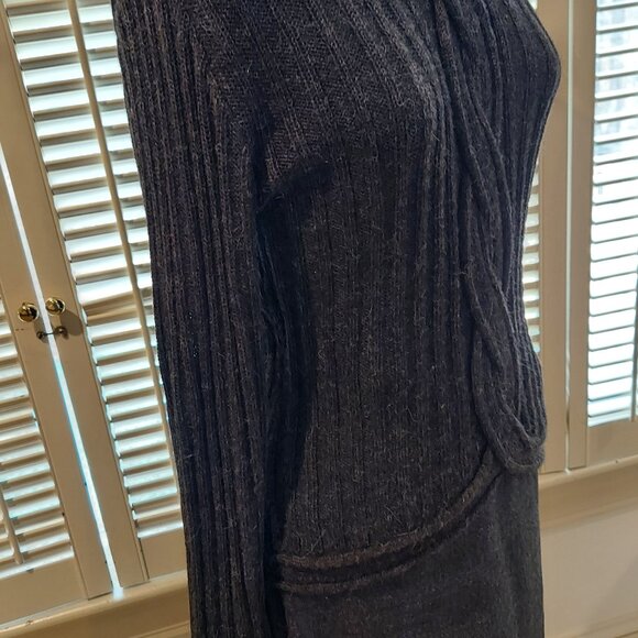 Vintage Peruvian Connection Charcoal Gray Wool/Alpaca Skirt & Sweater Set Size S - Picture 11 of 14